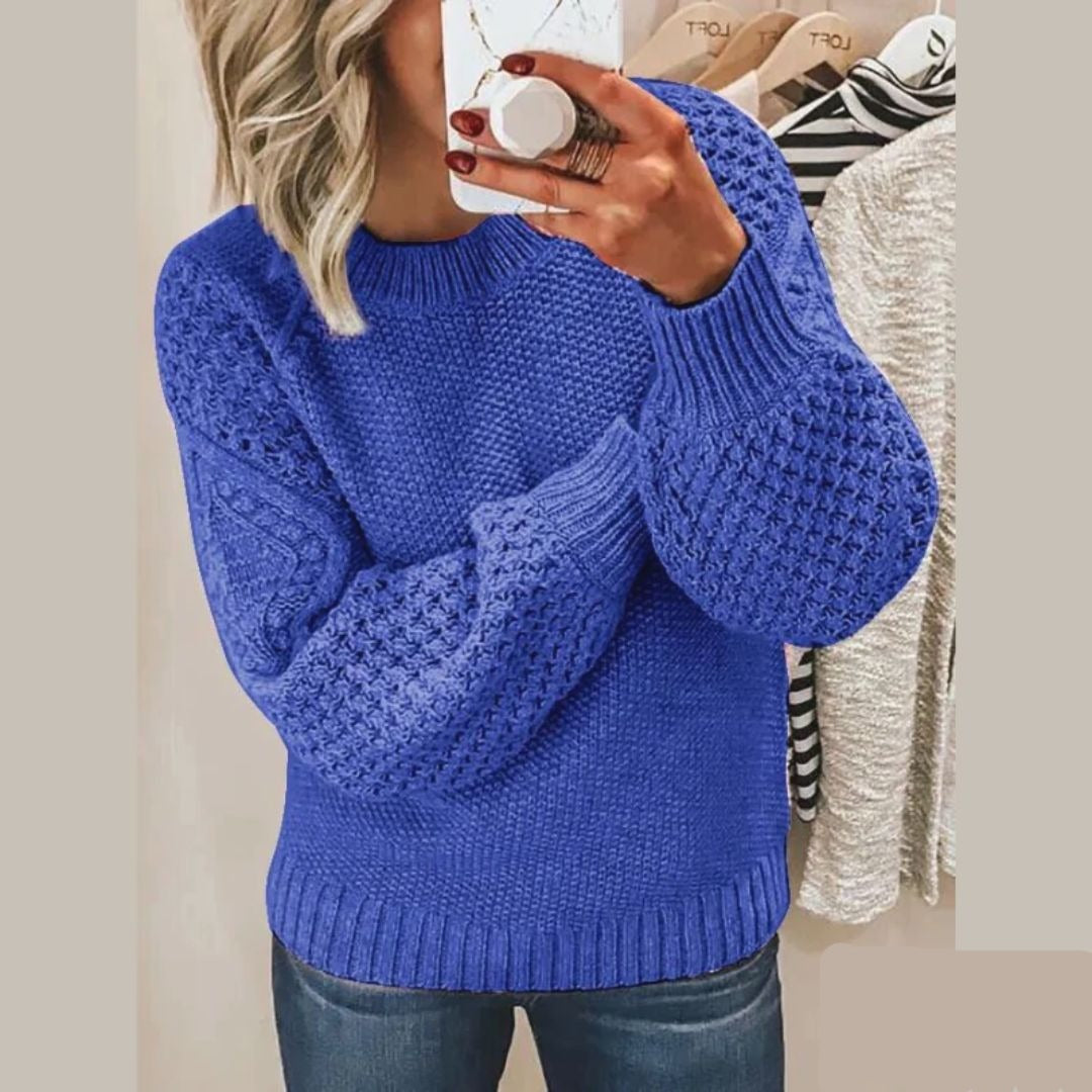 Amayra | Soft knitted sweater 