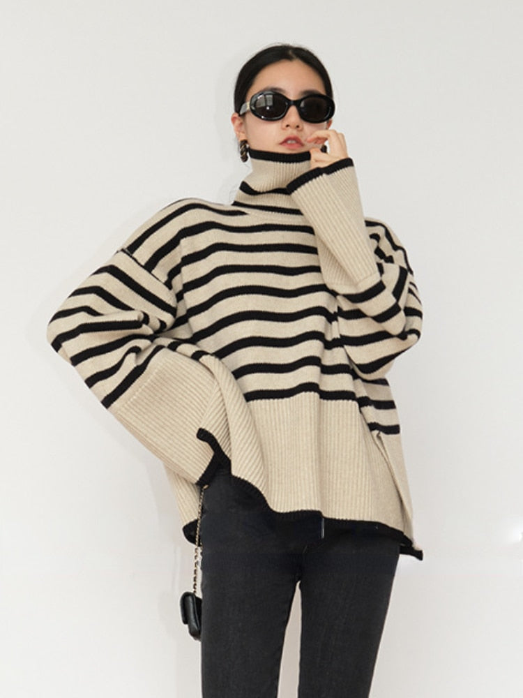 Bella™ | Striped Sweater 