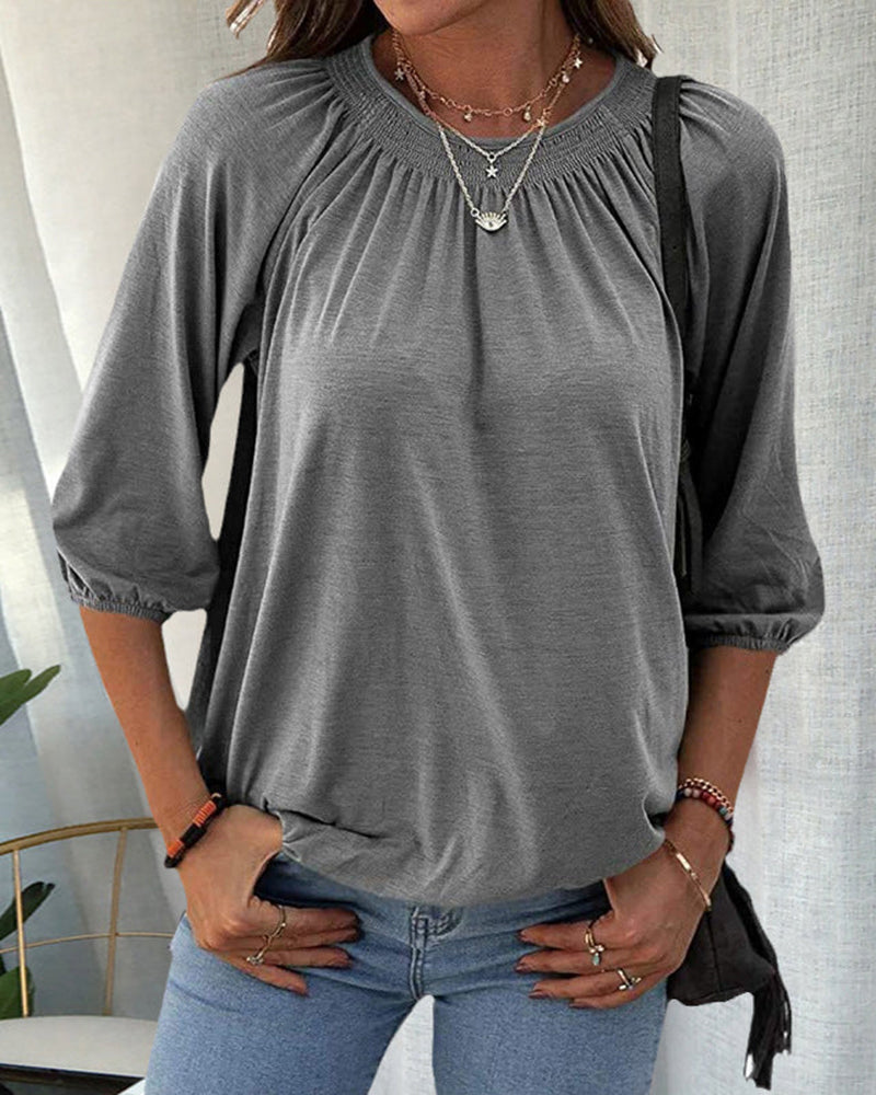 Caro™ - Chic blouse with bishop sleeves