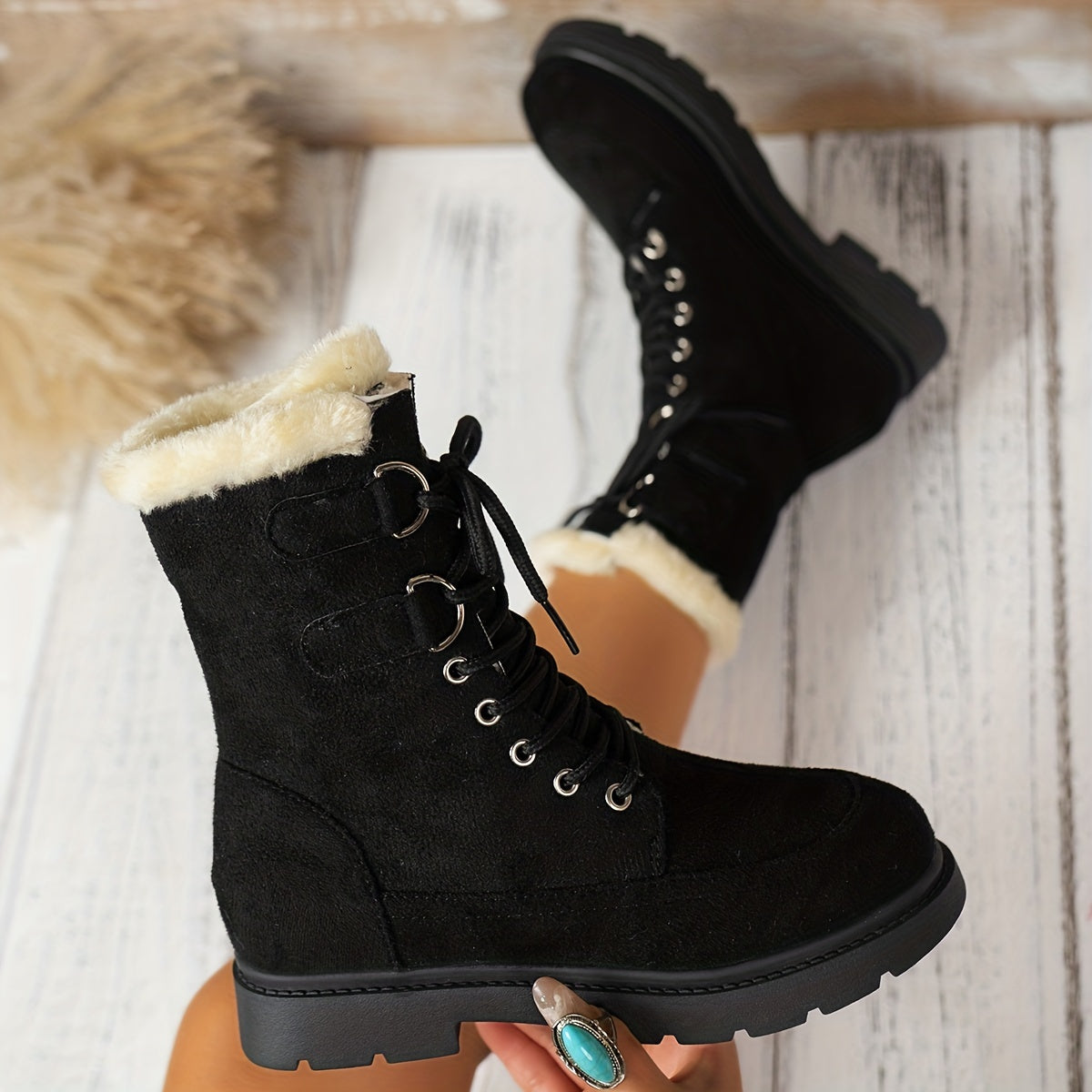 Carlene™ - Stylish padded boots